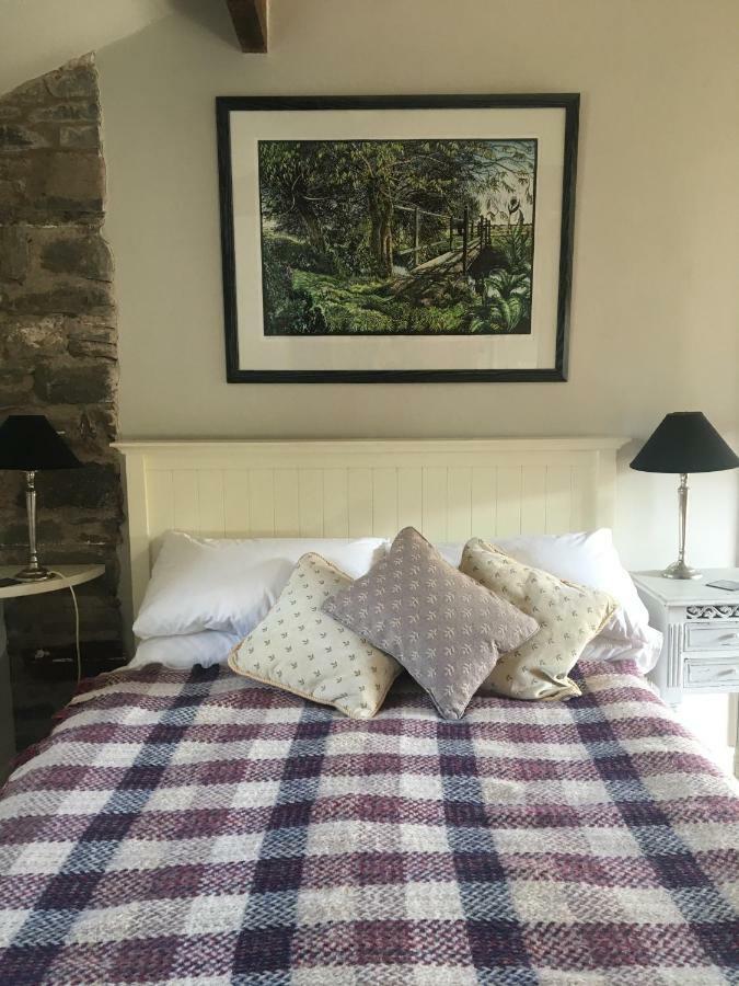 Fenny Castle Vineyard Cottage Wookey Exterior photo